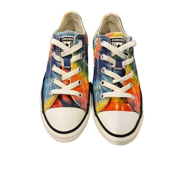 Converse Chuck Taylor All Star Sneakers size 1 - Picture 2 of 8